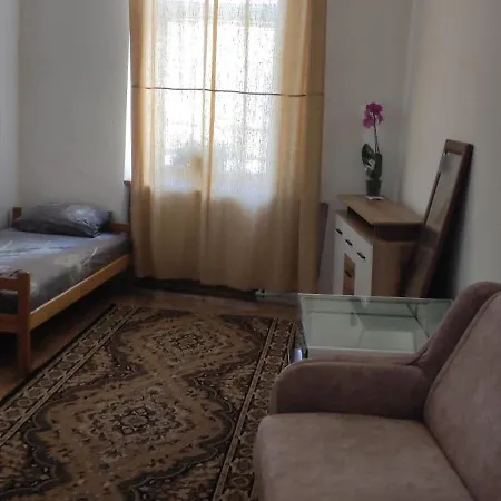 Gelena бутік - أوزهورود