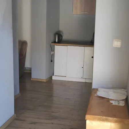 Gelena бутік - شقة أوزهورود